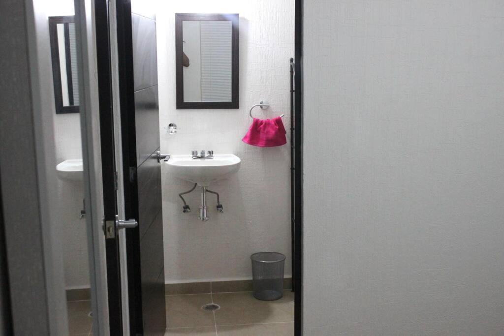 Depa De Playa C/Alberca Cerca De La 5A Avenida Apartment Playa del Carmen Ngoại thất bức ảnh